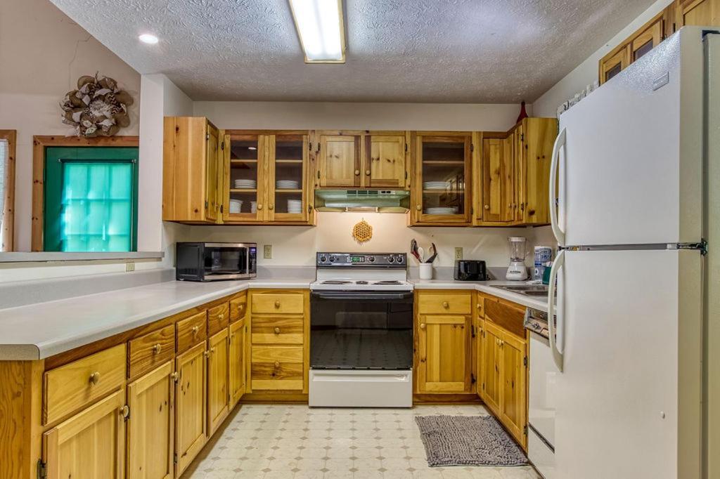 Laurel Cottage, 1089 Free Tickets Each Paid Day, Dollywood And More سيفيرفيل المظهر الخارجي الصورة