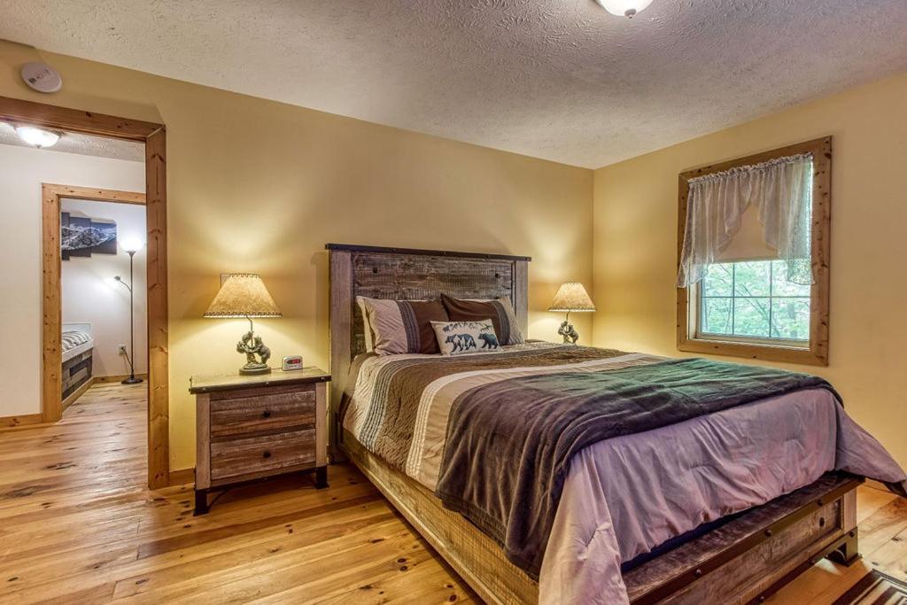 Laurel Cottage, 1089 Free Tickets Each Paid Day, Dollywood And More سيفيرفيل المظهر الخارجي الصورة