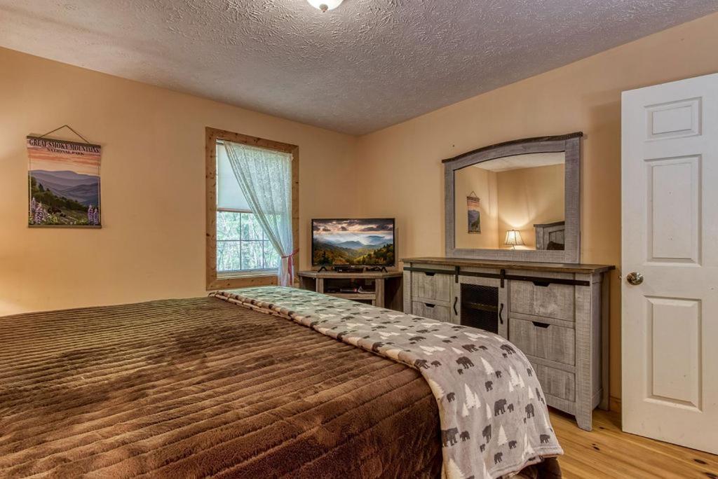 Laurel Cottage, 1089 Free Tickets Each Paid Day, Dollywood And More سيفيرفيل المظهر الخارجي الصورة